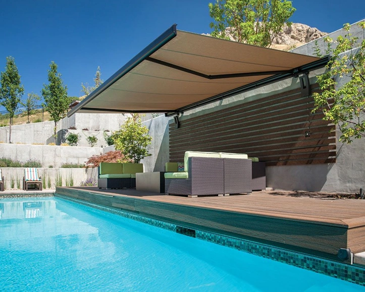 Pergola offers smart motorized retractable awnings