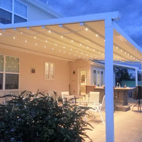 Pergola offers smart motorized retractable awnings